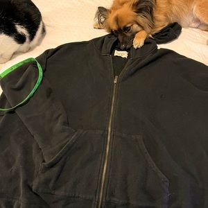 UGG ZIPPER HOODIE! Size M but this baby is very, very OVERSIZED!